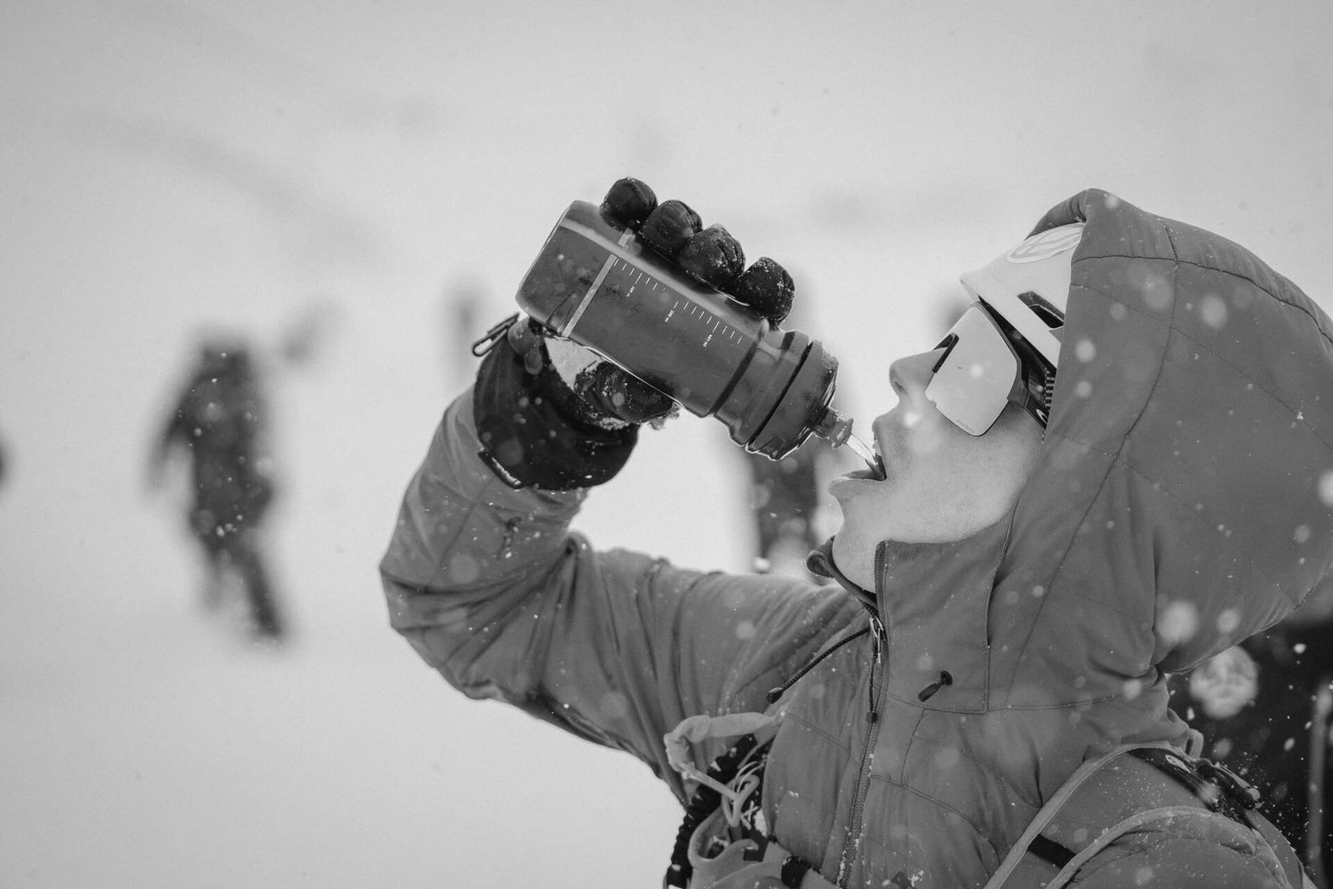 Skiers using supplements from Centenarian Road to enhance performance, support joint health, and aid in muscle recovery for better winter sports endurance.